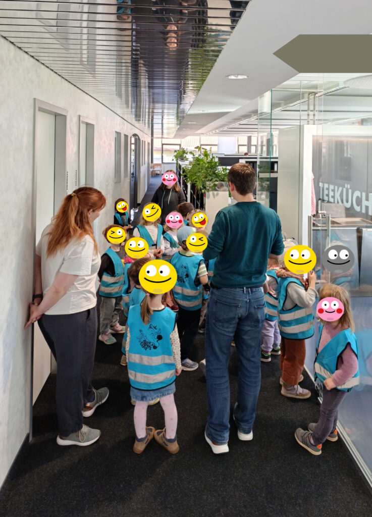 260424_Kindergarten im Büro Hochformat